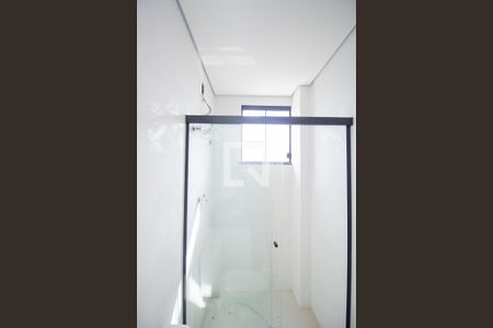 Banheiro da Suíte de apartamento para alugar com 3 quartos, 85m² em Alvorada, Contagem
