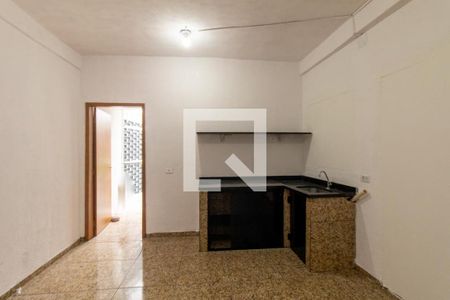 Sala/Cozinha de casa para alugar com 2 quartos, 60m² em Xaxim, Curitiba