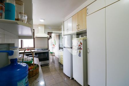 Cozinha de apartamento para alugar com 4 quartos, 178m² em Campo Belo, São Paulo