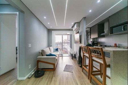 Sala de apartamento à venda com 2 quartos, 46m² em Campestre, Santo André