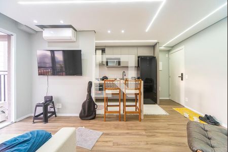 Sala de apartamento à venda com 2 quartos, 46m² em Campestre, Santo André