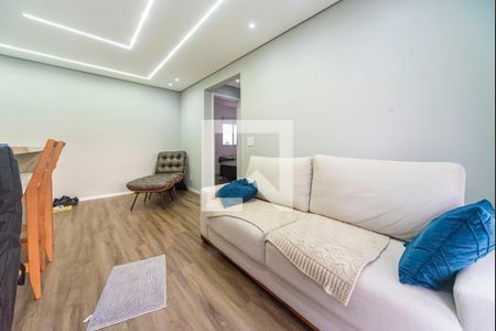 Sala de apartamento à venda com 2 quartos, 46m² em Campestre, Santo André