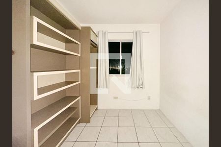 Apartamento para alugar com 2 quartos, 60m² em Serraria, São José