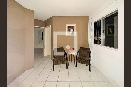 Apartamento para alugar com 2 quartos, 60m² em Serraria, São José