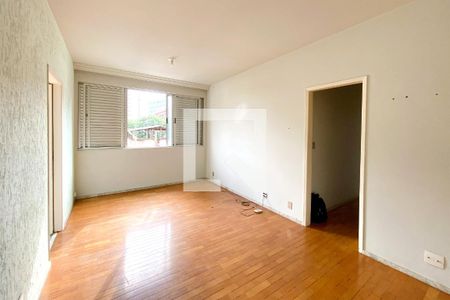 Sala de apartamento à venda com 3 quartos, 90m² em Cruzeiro, Belo Horizonte