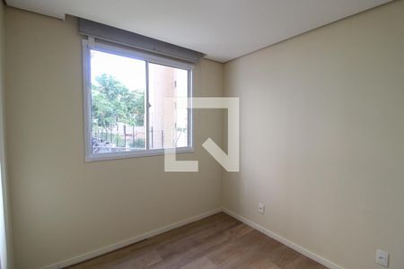 Quarto 2 de apartamento para alugar com 2 quartos, 41m² em Jardim Celeste, São Paulo