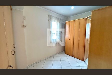Quarto 1 de apartamento para alugar com 3 quartos, 53m² em Jardim Santa Edwirges, Guarulhos