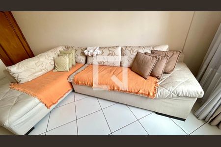 Sala de apartamento para alugar com 3 quartos, 53m² em Jardim Santa Edwirges, Guarulhos