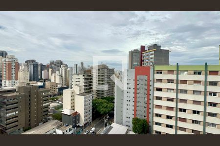 Varanda de kitnet/studio para alugar com 1 quarto, 26m² em Pinheiros, São Paulo