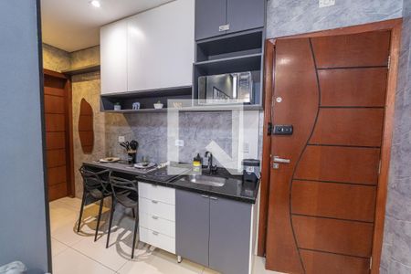 Cozinha de apartamento para alugar com 1 quarto, 30m² em Jardim Aricanduva, São Paulo