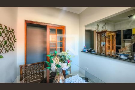 Copa de casa para alugar com 3 quartos, 230m² em Jardim Presidente, São Paulo