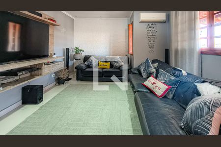 Sala de casa para alugar com 3 quartos, 230m² em Jardim Presidente, São Paulo
