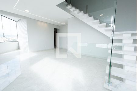 Sala de apartamento para alugar com 3 quartos, 180m² em Inconfidentes, Contagem