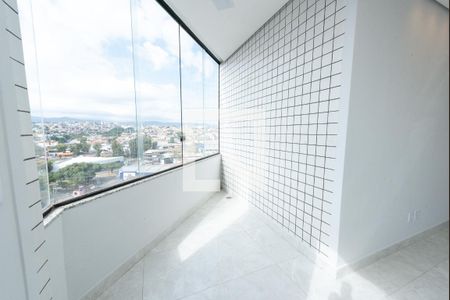 Sala de apartamento para alugar com 3 quartos, 180m² em Inconfidentes, Contagem