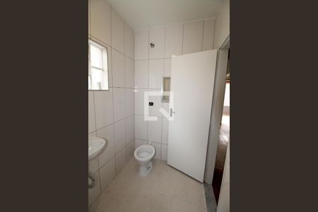 Banheiro de casa para alugar com 2 quartos, 60m² em Campo dos Alemães, São José dos Campos