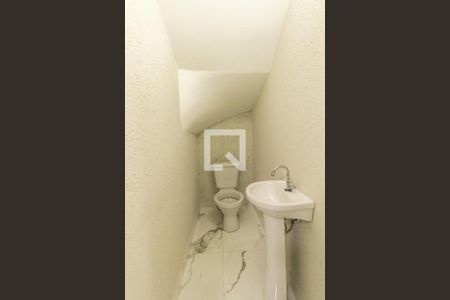 Lavabo de casa para alugar com 3 quartos, 102m² em Sítio Cercado, Curitiba