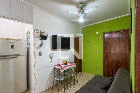 Sala  de apartamento para alugar com 1 quarto, 40m² em Solemar, Praia Grande