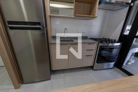 Sala_Cozinha de apartamento para alugar com 2 quartos, 63m² em Alphaville Empresarial, Barueri