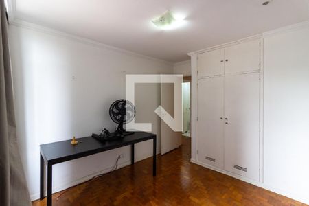 Quarto de apartamento à venda com 2 quartos, 69m² em Pinheiros, São Paulo