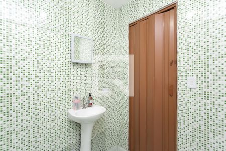 Banheiro  de casa à venda com 1 quarto, 150m² em Limoeiro, São Paulo