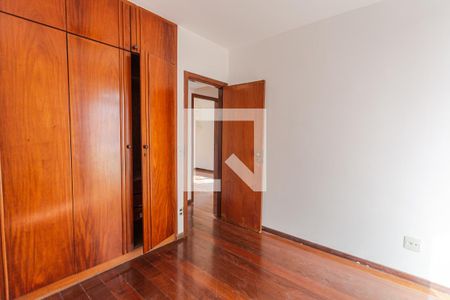Suíte de apartamento à venda com 4 quartos, 150m² em Sagrada Família, Belo Horizonte