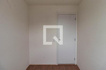 Quarto 1 de apartamento para alugar com 2 quartos, 33m² em Parque Industrial Tomas Edson, São Paulo