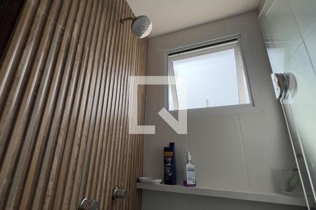 Banheiro da Suíte de apartamento à venda com 2 quartos, 62m² em Vila Leonor, Guarulhos