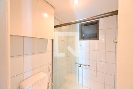 Banheiro Social de apartamento para alugar com 1 quarto, 42m² em Mirandópolis, São Paulo