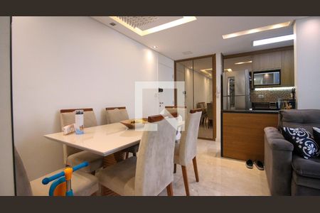 Apartamento à venda com 2 quartos, 51m² em Vila Cunha Bueno, São Paulo