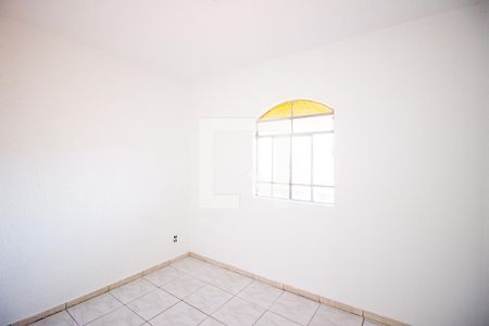 Quarto 2 de casa para alugar com 3 quartos, 70m² em Milanez, Contagem