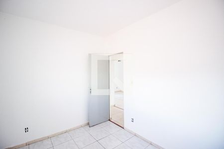 Quarto 2 de casa para alugar com 3 quartos, 70m² em Milanez, Contagem