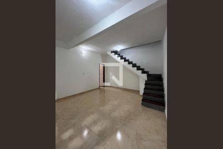 Casa para alugar com 3 quartos, 120m² em Jacarepaguá, Rio de Janeiro