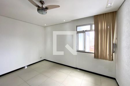 Sala de apartamento para alugar com 2 quartos, 66m² em São João Batista, Belo Horizonte