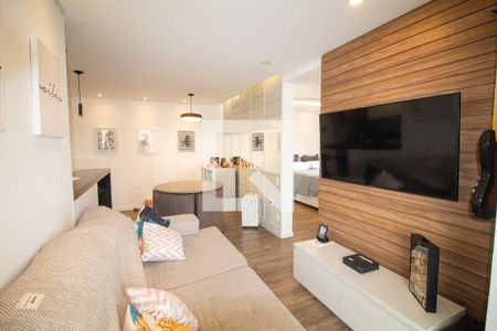 Sala / Sala de Jantar de apartamento para alugar com 2 quartos, 51m² em Santo Amaro, São Paulo