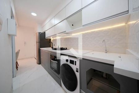 Sala/Cozinha de apartamento para alugar com 2 quartos, 34m² em Vila Nova, São Paulo
