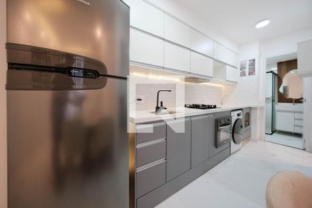 Sala/Cozinha de apartamento para alugar com 2 quartos, 34m² em Vila Nova, São Paulo