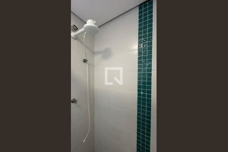 Banheiro de kitnet/studio para alugar com 1 quarto, 26m² em Jurubatuba, São Paulo