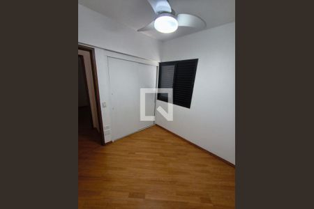 Quarto de apartamento à venda com 3 quartos, 75m² em Vila do Castelo, São Paulo