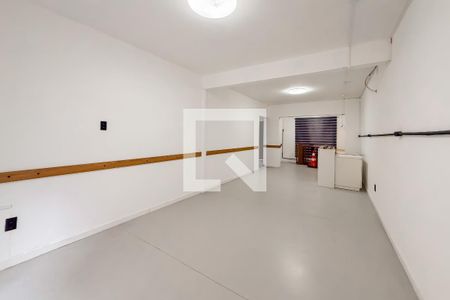 Sala de casa à venda com 4 quartos, 140m² em Vila Mariana, São Paulo