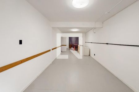 Sala de casa à venda com 4 quartos, 140m² em Vila Mariana, São Paulo