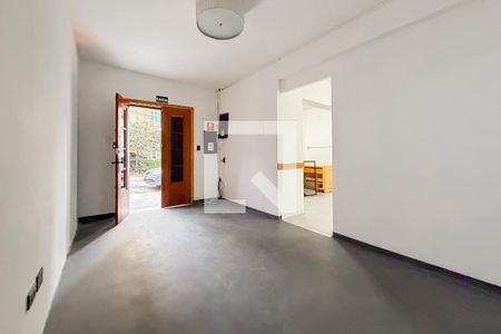 Sala de casa à venda com 4 quartos, 140m² em Vila Mariana, São Paulo