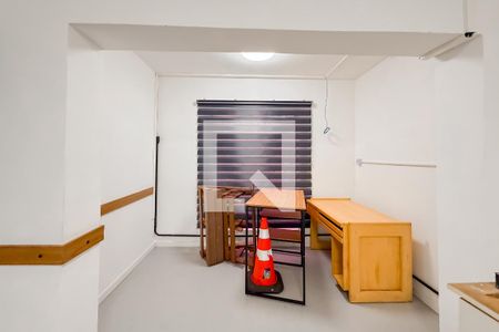 Sala de casa à venda com 4 quartos, 140m² em Vila Mariana, São Paulo