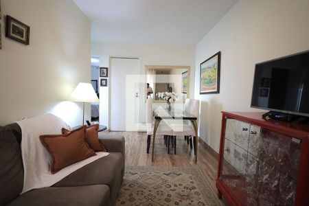 Sala de apartamento à venda com 2 quartos, 62m² em Vila Floresta, Santo André