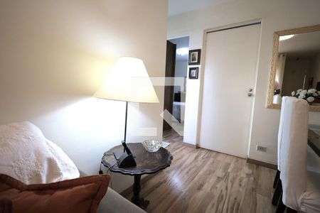 Sala de apartamento à venda com 2 quartos, 62m² em Vila Floresta, Santo André
