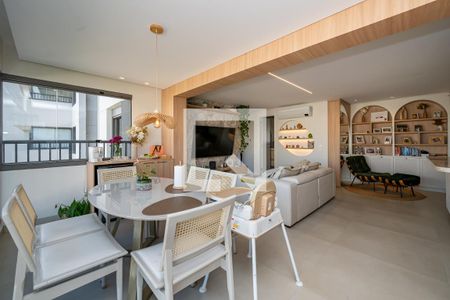 Apartamento para alugar com 2 quartos, 81m² em Vila Santa Catarina, São Paulo