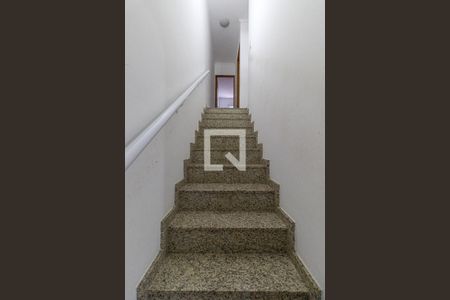 Escada de casa à venda com 3 quartos, 103m² em Itaquera, São Paulo