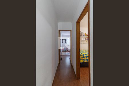 Corredor de casa à venda com 3 quartos, 103m² em Itaquera, São Paulo