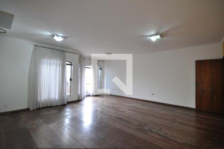 Sala de casa à venda com 4 quartos, 327m² em Vila Guilherme, São Paulo