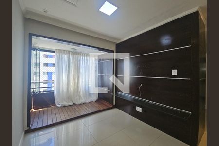 sala de apartamento para alugar com 3 quartos, 80m² em Pituba, Salvador
