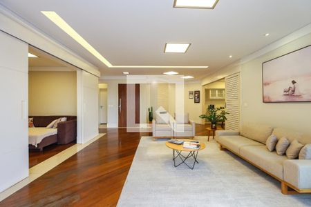 Sala de apartamento para alugar com 3 quartos, 220m² em Vila Suzana, São Paulo